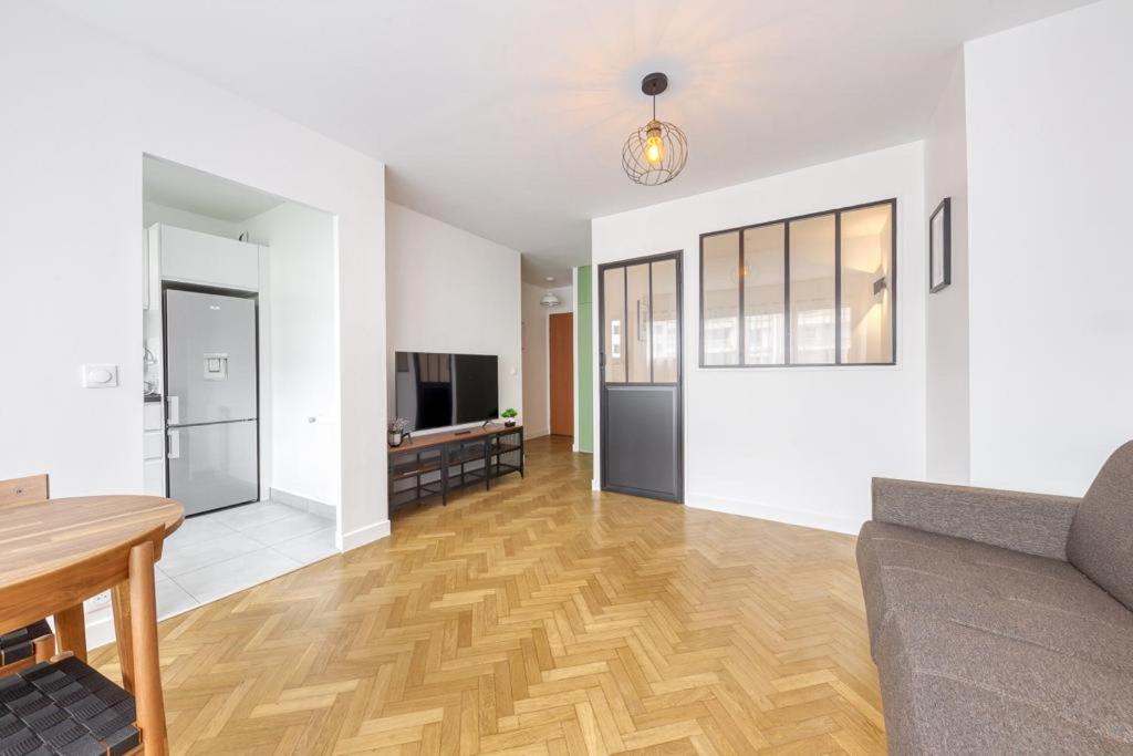 L'Appartement D'Art Et De Lumiere Clichy Dış mekan fotoğraf